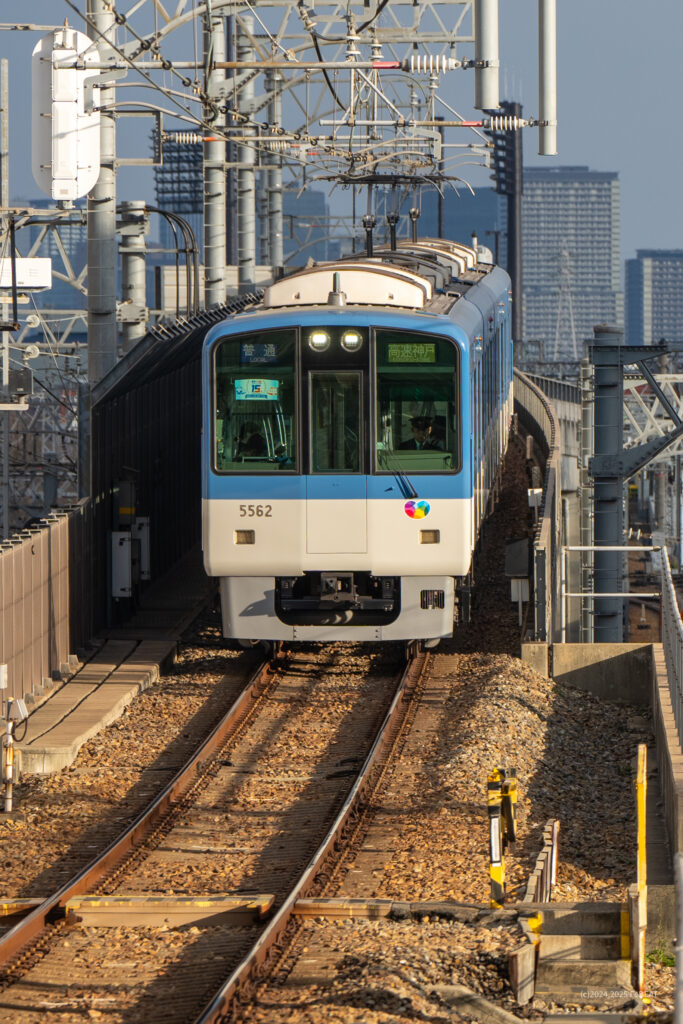 阪神本線を大物から尼崎へと走る5550系