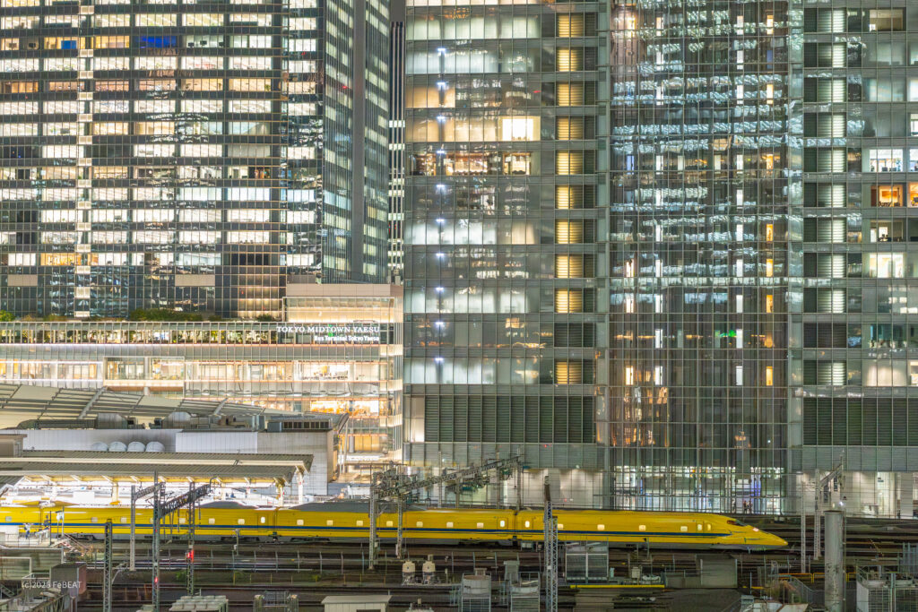 東海道新幹線を東京駅から大井車両基地へと走る923形「ドクターイエロー」