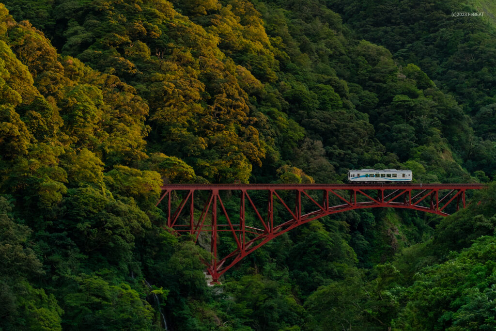 南阿蘇鉄道高森線の立野〜長陽を走るMT-4000形